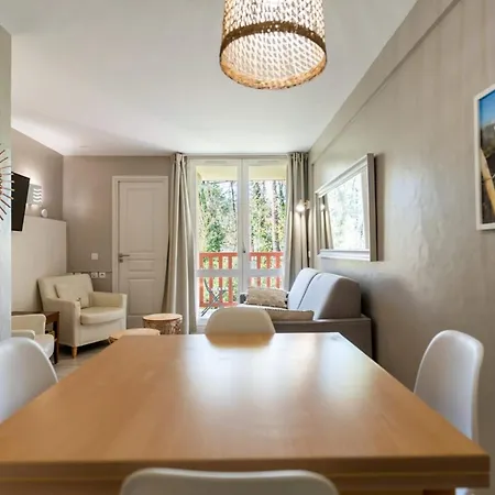 Appt 6 Pers Avec Piscine Couverte Tennis Et Parking Privé Gratuit 117 Apartamento *