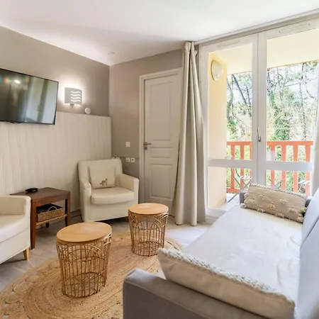 Lägenhet Appt 6 Pers Avec Piscine Couverte Tennis Et Parking Prive Gratuit 117 Le Touquet